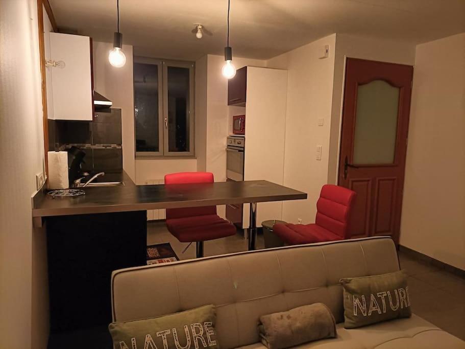 La Maison Du Bonheur Saint-Germain-Laval  Esterno foto